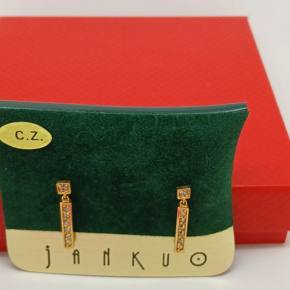 JANKUO Vintage 1990s Gold Tone Cubic Zirconia CZ Bar Drop Earrings Rare New - Picture 11 of 16